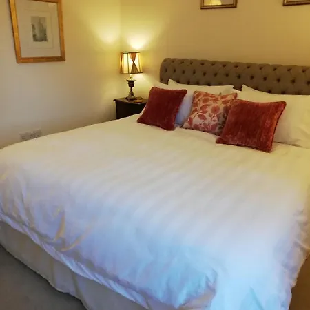 Bed and breakfast Rusling House Butcombe